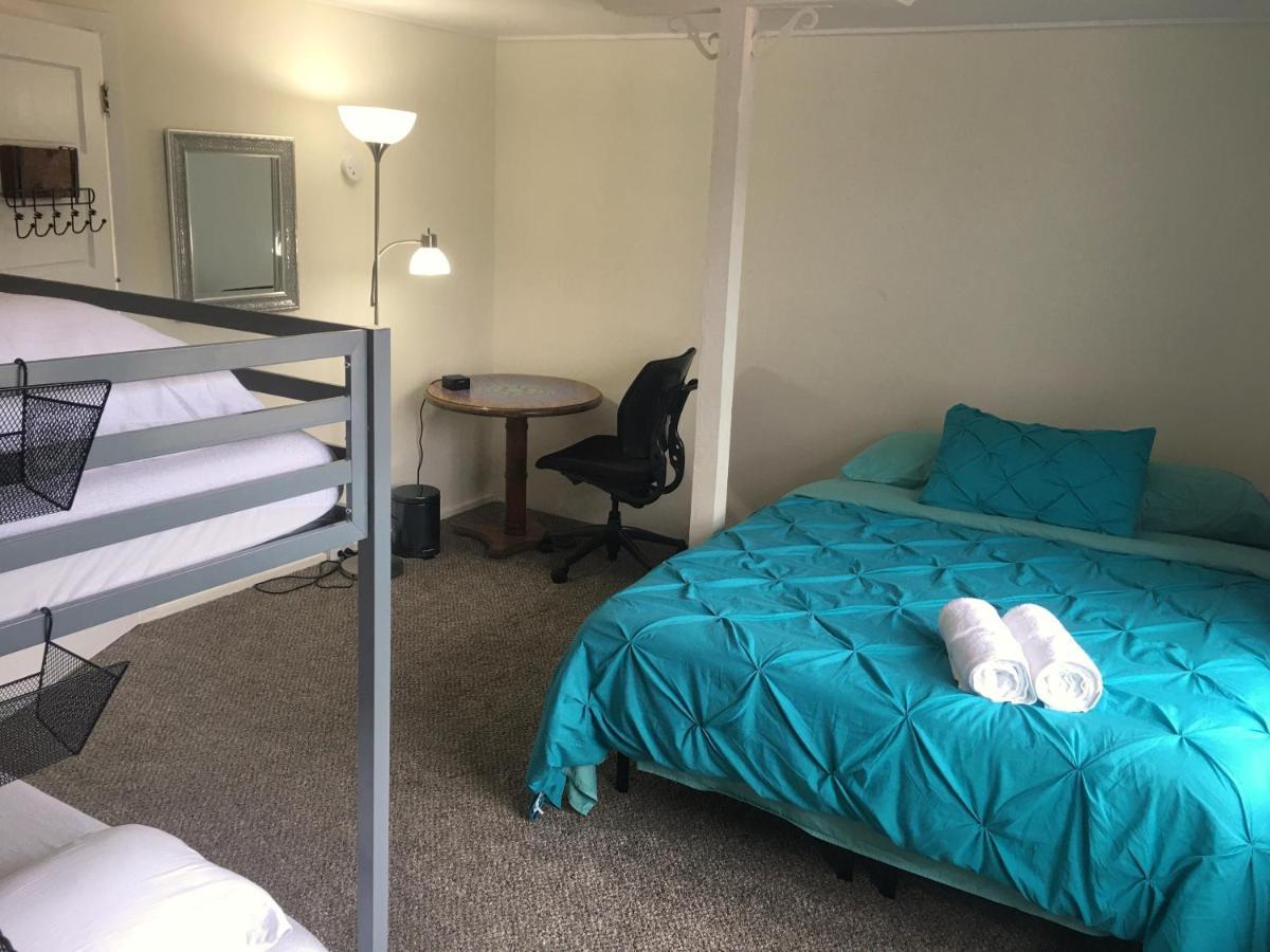 Pahoa Village Hostel Ngoại thất bức ảnh
